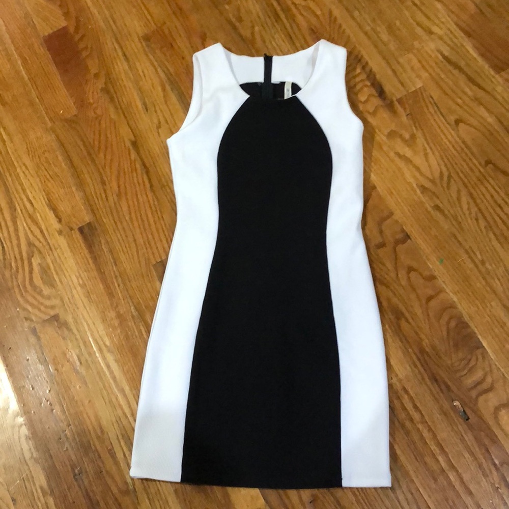 Black and white body con dress